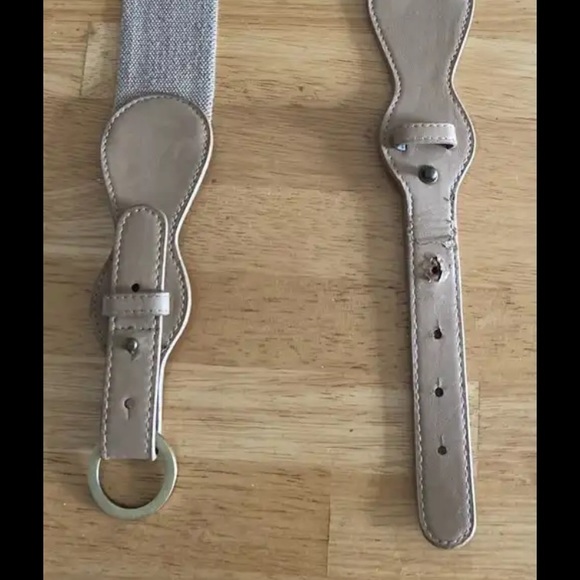 Gold & beige colored belt - Picture 2 of 2